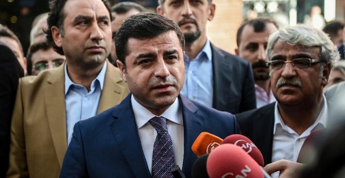 Turkey Kurdish party says leader escapes assassination attempt